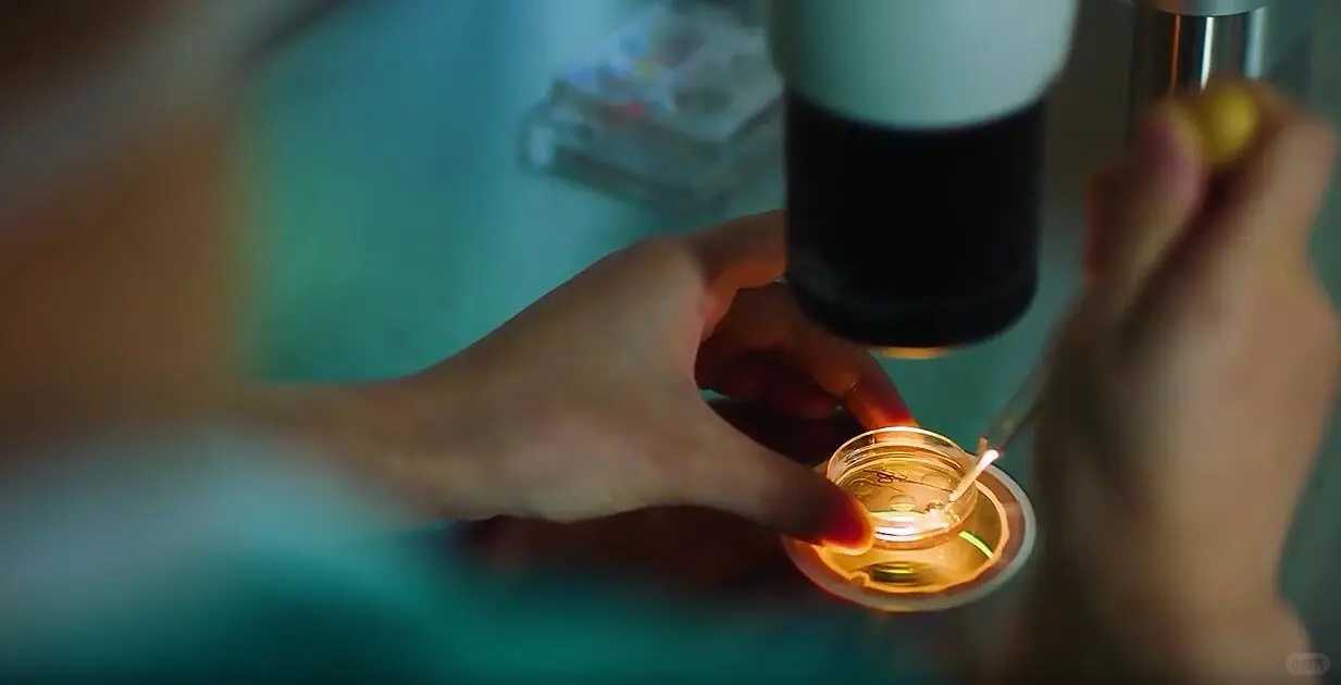 2026年运城做试管婴儿第三代费用总共多少？4万元够吗？